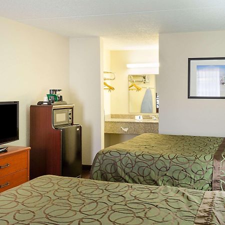 Rodeway Inn パナマシティ エクステリア 写真